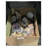 Box of Pottery & Stoneware
