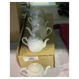 Glazed Ceramic Teapots