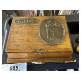 Whist Sam Weller Desk Top Box