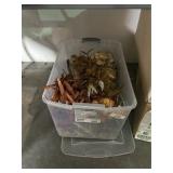 Tub of Fall Dï¿½cor