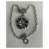 Retro Large Flower Necklace
