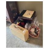 Vintage Sewing Machine & Accessories