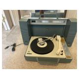 Vintage GE Wildcat Record Player