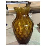 Primula Ruffled Tortise Shell Vase