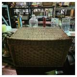 Natural Wicker Storage Trunk