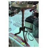 Wooden Octagon Pedestal Table