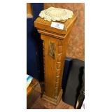 Antique Oak Pedestal;