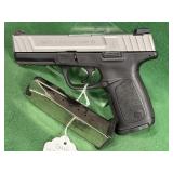 Smith & Weson SD40VE Pistol