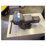 6' Swivel Bench Vise