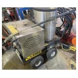 Landa VHW4-2000 Portable Pressure Washer