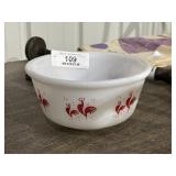 Small Anchor Hocking Bowl
