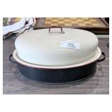 Large Oval Enamelware Pot
