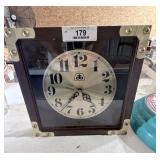 Battery Operated Quartz Clock