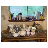 Lot of Assorted Kitchenwares