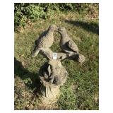 Concrete Love Birds & Pedestal