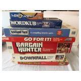 Vintage Classic Board Game Lot: Scotland Yard & Mo