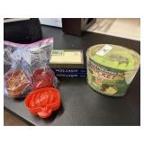 Pocket Hose, Notecards & Pie Molds