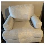 Chair W/ Pillow