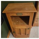 White Clad Wooden Side Stand