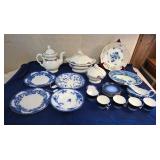 Vintage Blue Floral Servingware