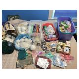 Yarn Needles & Sewing Supplies