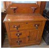 Decorative Wooden Wash Stand