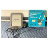 Nook & Headphones
