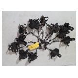 1 1/2 Coil Spring Pinch Paw Traps A