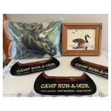 3- Platters-Pillow & Duck Dï¿½cor
