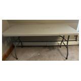 5' Plastic Folding Table