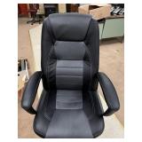 Office Chair (Missing Wheel) Used
