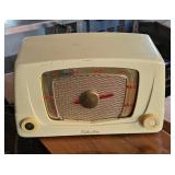 Vintage Silvertone Radio