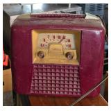 Vintage Silvertone Radio
