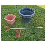 Planters & Egg Baskets