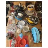 Assorted Kitchen Supplies