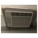 GE 5050 BTU Air Conditioner