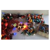 Xmas Lights W/ Box Of Bulbs