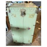 Circa 1930 Castle-Grand Hartmann Wardrobe Trunk