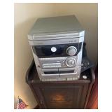 AIWA stereo system and speakers