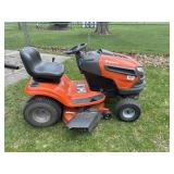 Husqvarna YTH 22V42  riding lawnmower