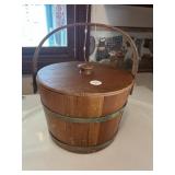 Wooden bucket with lid