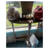 Small lamp table 3 leg