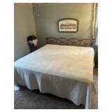 King size bed, nightstand, and dresser with l