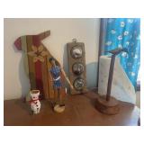 Wooden bird paper towel holder, sea creature