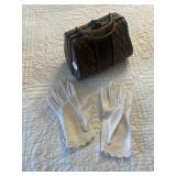 Ladies, antique purse and gloves
