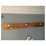 Hanging wood quilt display