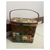 Solid travel basket with lid