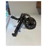 Sinclair Scot Apple Peeler