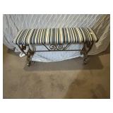 Metal leg bench