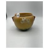 Roseville planter ï¿½ 6 34ï¿½4